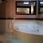 Jacuzzi Διαμέρισμα *