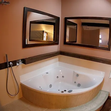 Jacuzzi 아파트 *